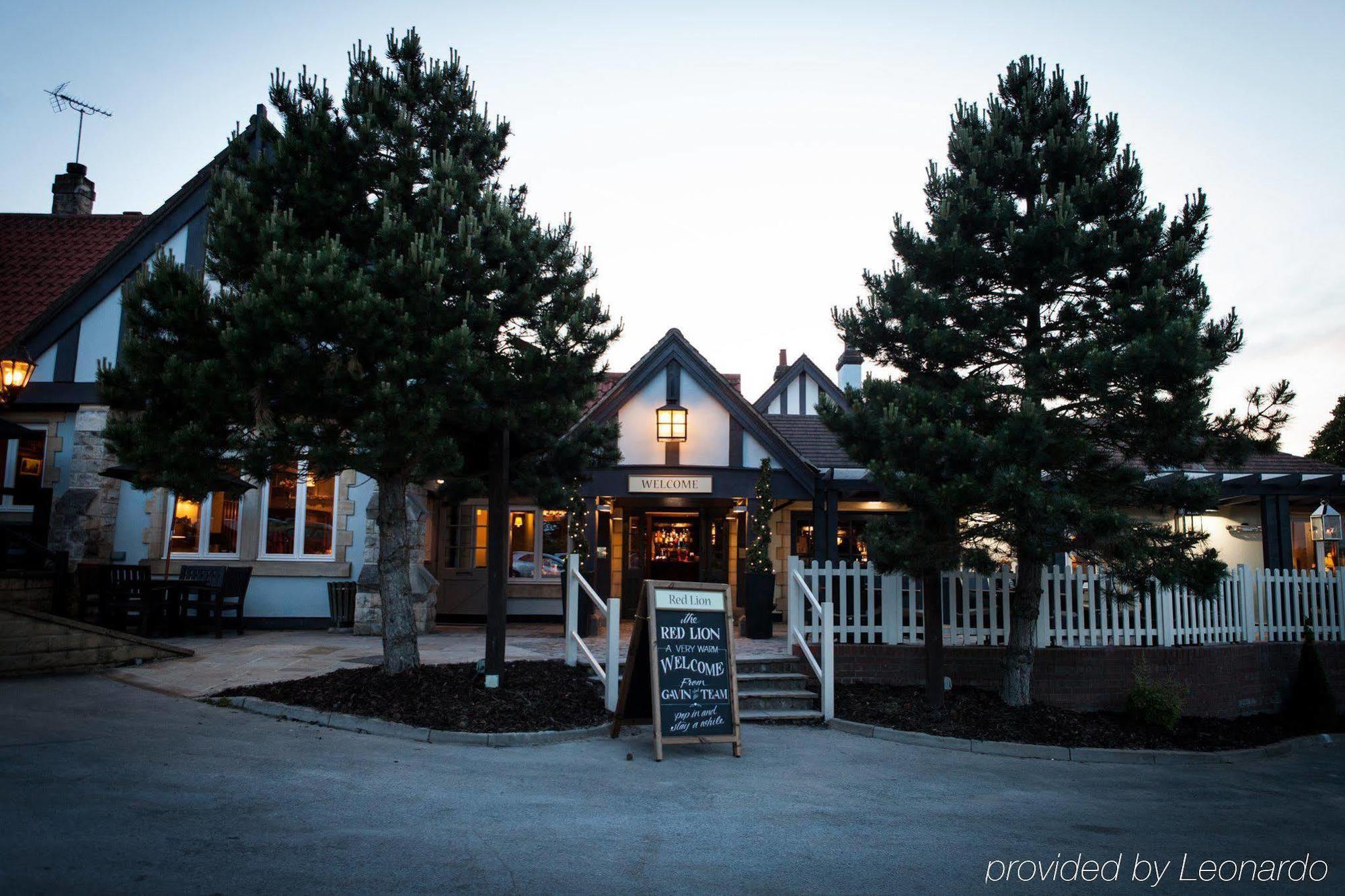The Red Lion Inn By Chef & Brewer Collection Todwick Bagian luar foto